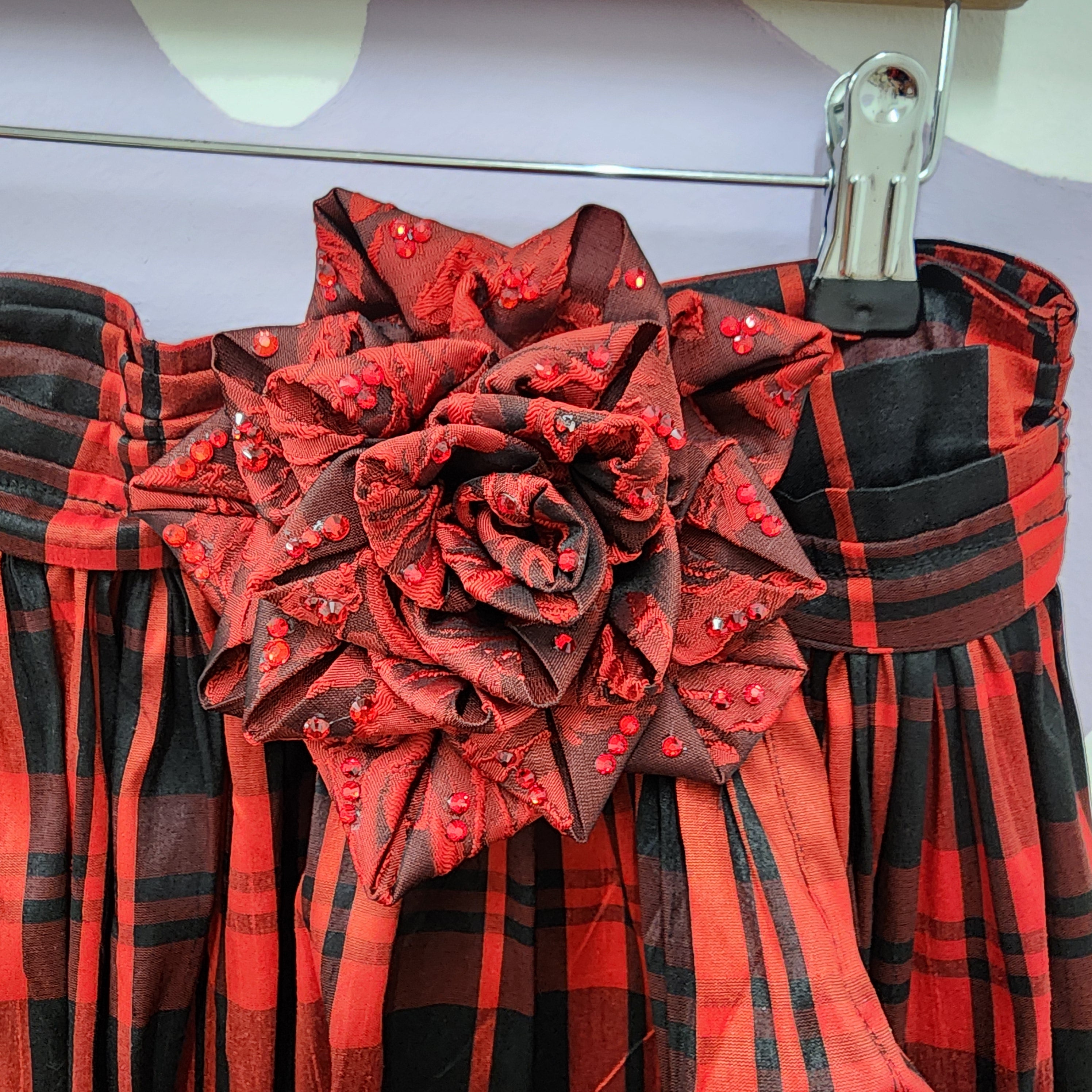 Tartan Skirt - Rose & Frill Detailing (size 8-10)