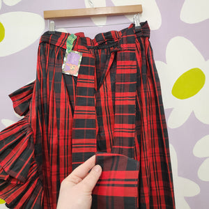 Tartan Skirt - Rose & Frill Detailing (size 8-10)